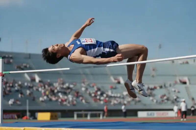 Salto de altura: el bronce de Woo Sang-hyeok en Nagoya